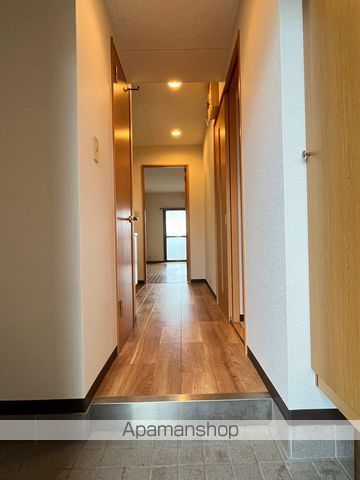 フォレストリバーの内装写真