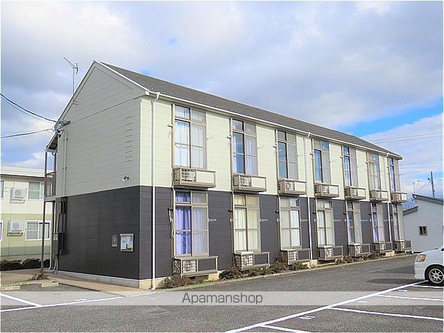 レオパレス若槻の外観写真