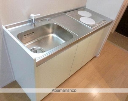 ロイヤルガーデン・タカギ[1K/24.78m2]のキッチン