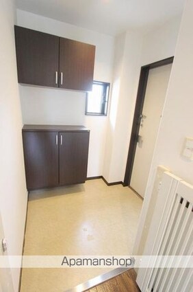 フォブール司Ⅱ[2LDK/68.49m2]の玄関