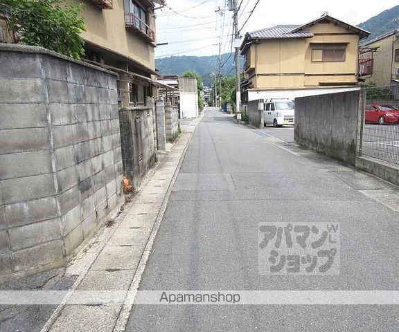マンション山科の外観写真