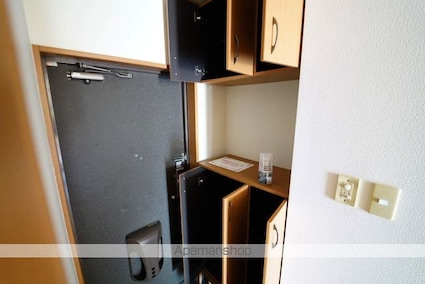 キングス・コート（ＫＩＮＧ’Ｓ　　ＣＯＡＴ）[2LDK/51.66m2]の内装2