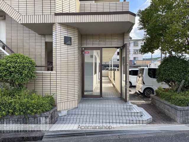 エクセルYOKONEの玄関写真