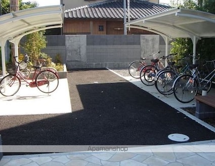 ベルメゾン三ノ町[1LDK/36m2]の共用部3