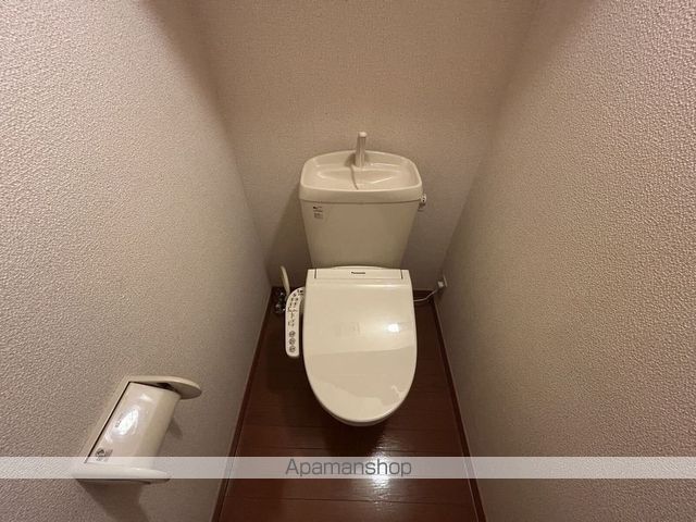 レオパレスフローラIVの内装写真
