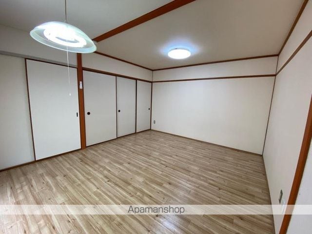 香川県高松市楠上町１丁目[1K/24.6m2]の内装3