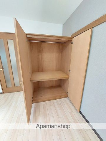 NAVONAの内装写真