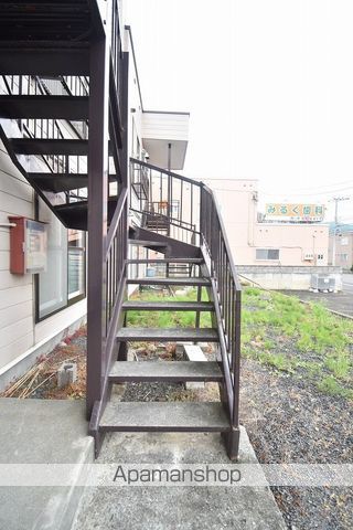 ミントパレスの玄関写真