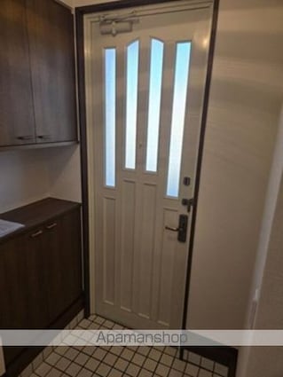 ガーデンタウン松島　Ｃー１棟[3LDK/78.6m2]の玄関