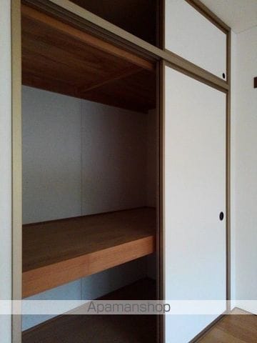 ガーデンヒルズIIの内装写真