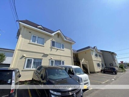 アーバンパレス雅[1DK/32.72m2]の外観3