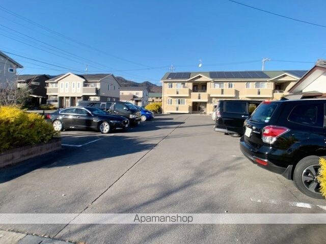 パークサイドアベニュー[1LDK/53.76m2]の駐車場