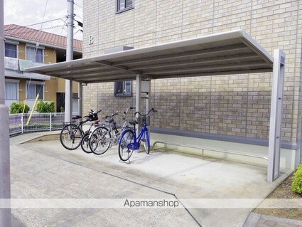 ラ　ルーナ　Ｂ[1LDK/45.24m2]のエントランス1