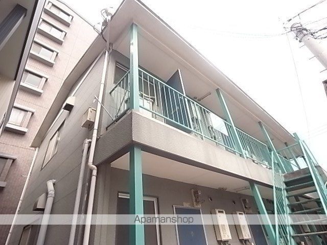 リバル吉塚の外観写真