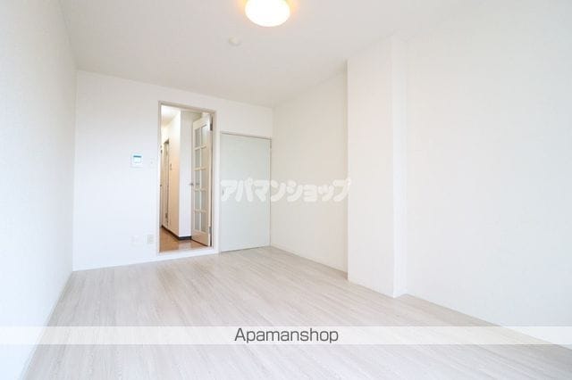 SIDEPLACE SAKADOの内装写真