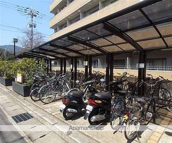 ヤングヴィレッジ嵯峨の外観写真