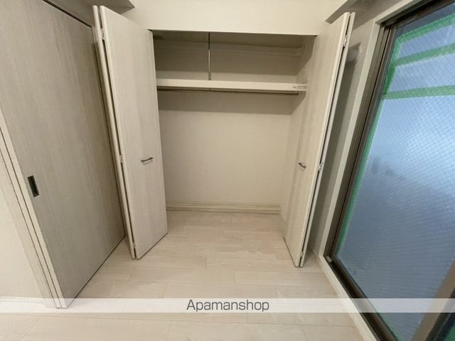 スプランディッド新大阪VIIIの内装写真
