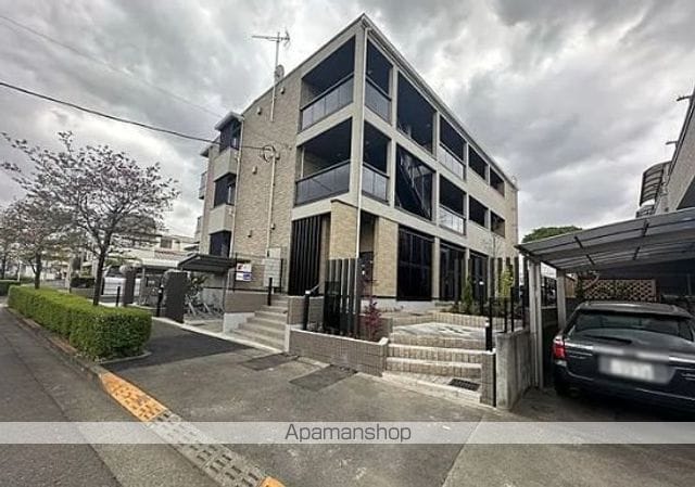 ティーフレイムの玄関写真