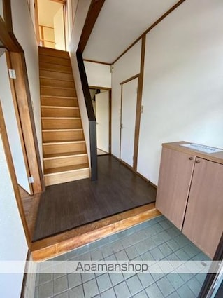 国分寺河野借家[4DK/63.99m2]の玄関