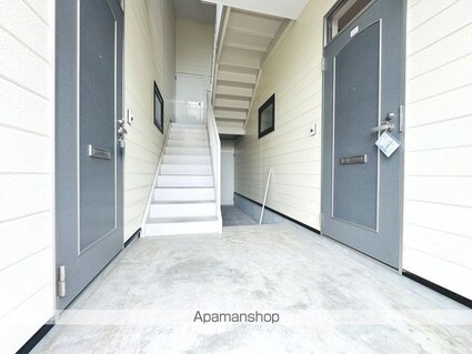 メゾンＳＴ－Ⅱ[2LDK/53.71m2]のエントランス