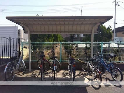 香川県坂出市築港町１丁目[1K/21.65m2]の共用部1