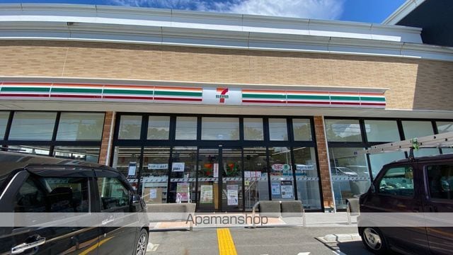 メリヤス岡場の周辺写真