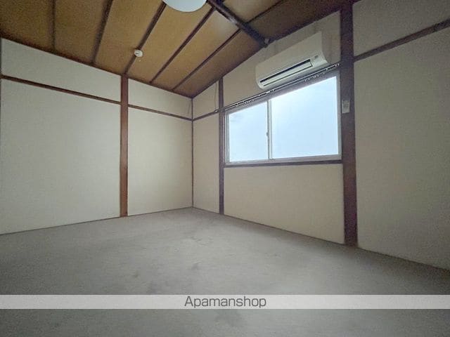 岩崎文化の内装写真