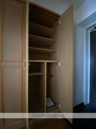 ダイアパレス栗林公園南[1DK/29.48m2]の玄関