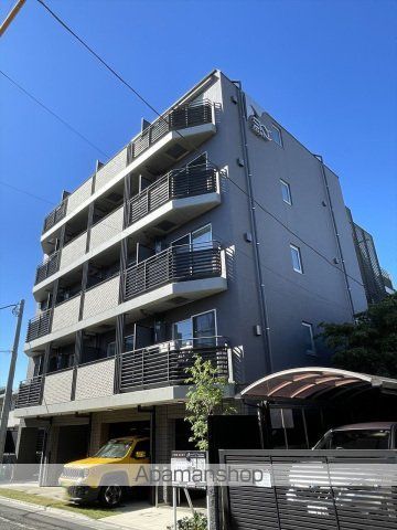 スカイコートグレース世田谷弦巻の外観写真