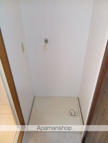 メゾン紀三井寺Iの内装写真