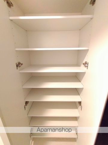 SーRESIDENCE堺筋本町UNOの内装写真