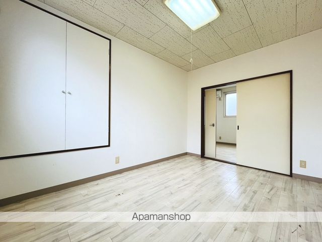 コーポHERO亀田港の内装写真