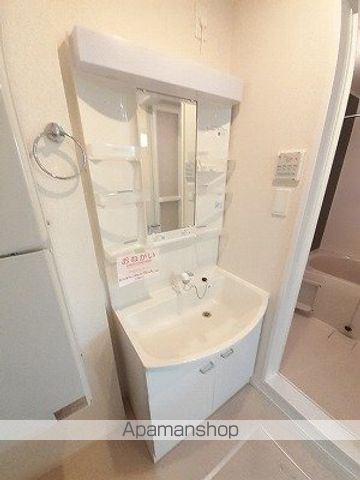プリムローズIIの内装写真