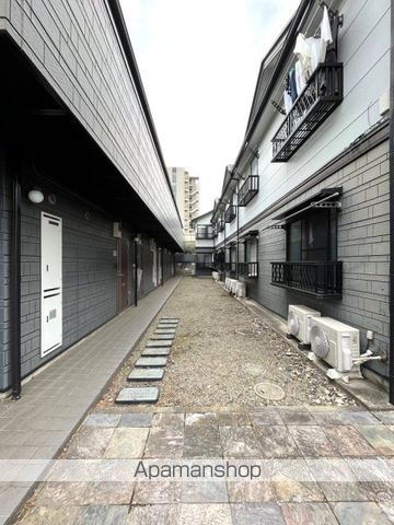 OZ弐番街の玄関写真