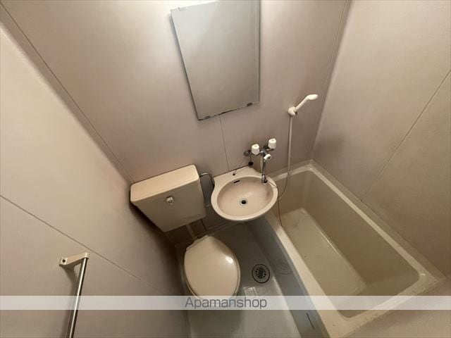 ファインクレスト・江坂の内装写真