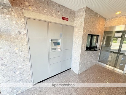 Ｌａ　Ｄｏｕｃｅｕｒ宮町[1K/24.64m2]のエントランス3