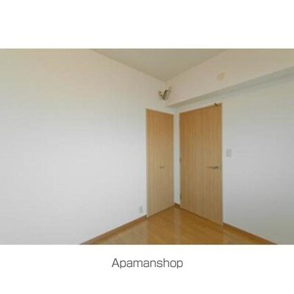 東京都国分寺市本町４丁目[2LDK/49m2]の収納