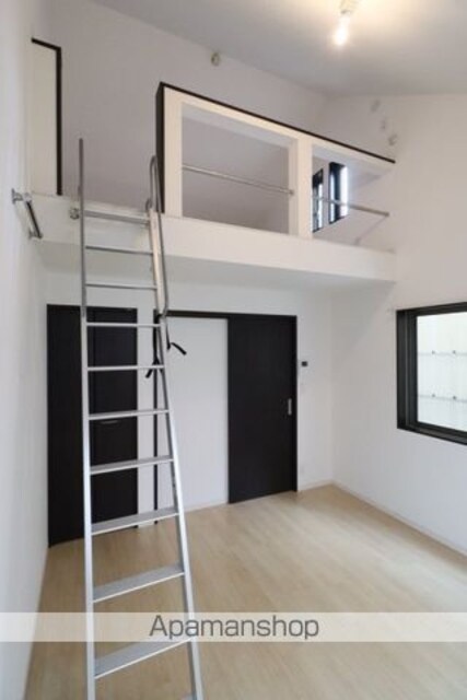 ヴィエント東中野[1K/25.3m2]のリビング・居間2