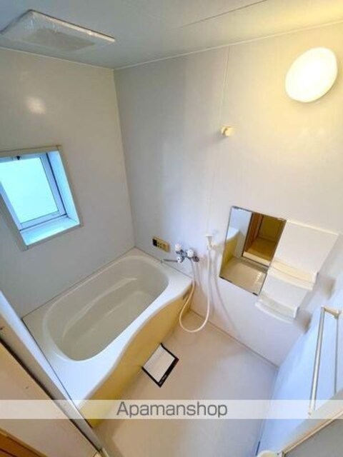 和歌山県和歌山市井辺[2LDK/52.6m2]のバス
