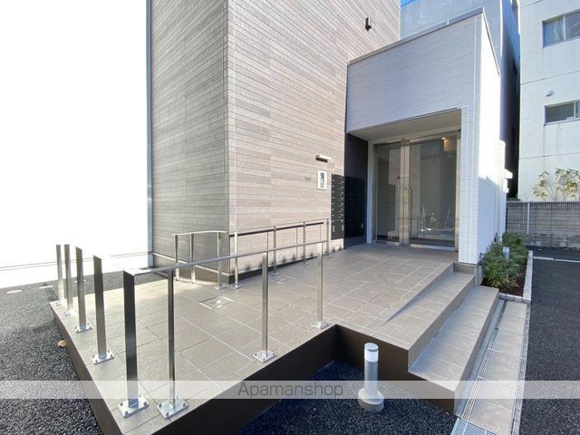 AXELの玄関写真