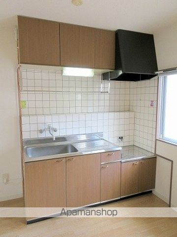 両角アパートの内装写真