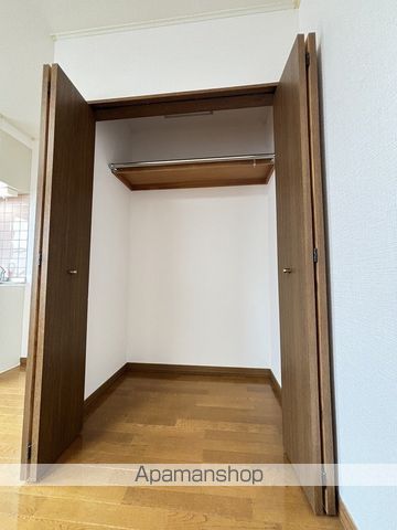 中道ロイヤルヒルズの内装写真
