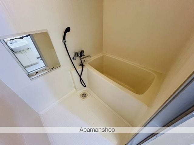 クレステージ田家の内装写真