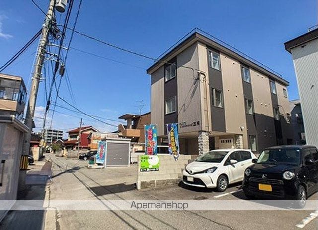 コンチネンタル五福の外観写真