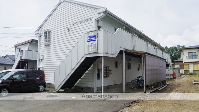 ヌーベル滝の上ABの玄関写真