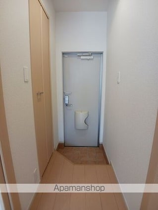 エルフローレ[1LDK/36.79m2]の玄関