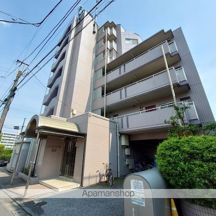 第一スカイハイツ足立[2LDK/51.81m2]の周辺3