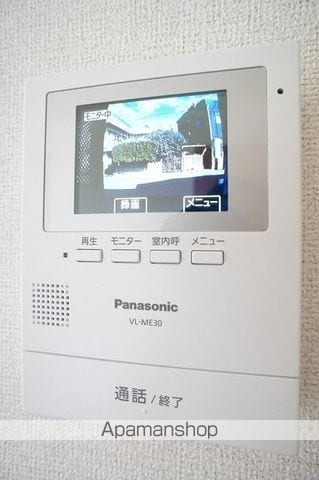 ワイズ サンモールの内装写真