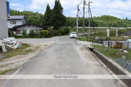 メゾン・エスポワール　Ａ[2LDK/50.27m2]の周辺1