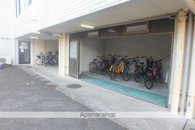 ルミナス荘苑の外観写真